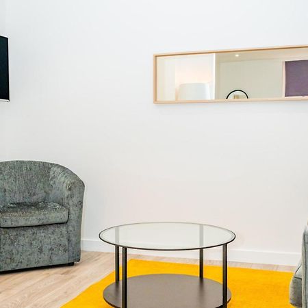 Central Serviced Apartments - 2 Bedroom - Walk Away From City Centre & Universities - Sleeps 4 - 1 X Double 2 X Single - Smart Tvs In All Rooms - Short Term Stays Welcome - Walk Away From Train & Bus Station - Preferred Location For Short Stay In Dun Данді Екстер'єр фото